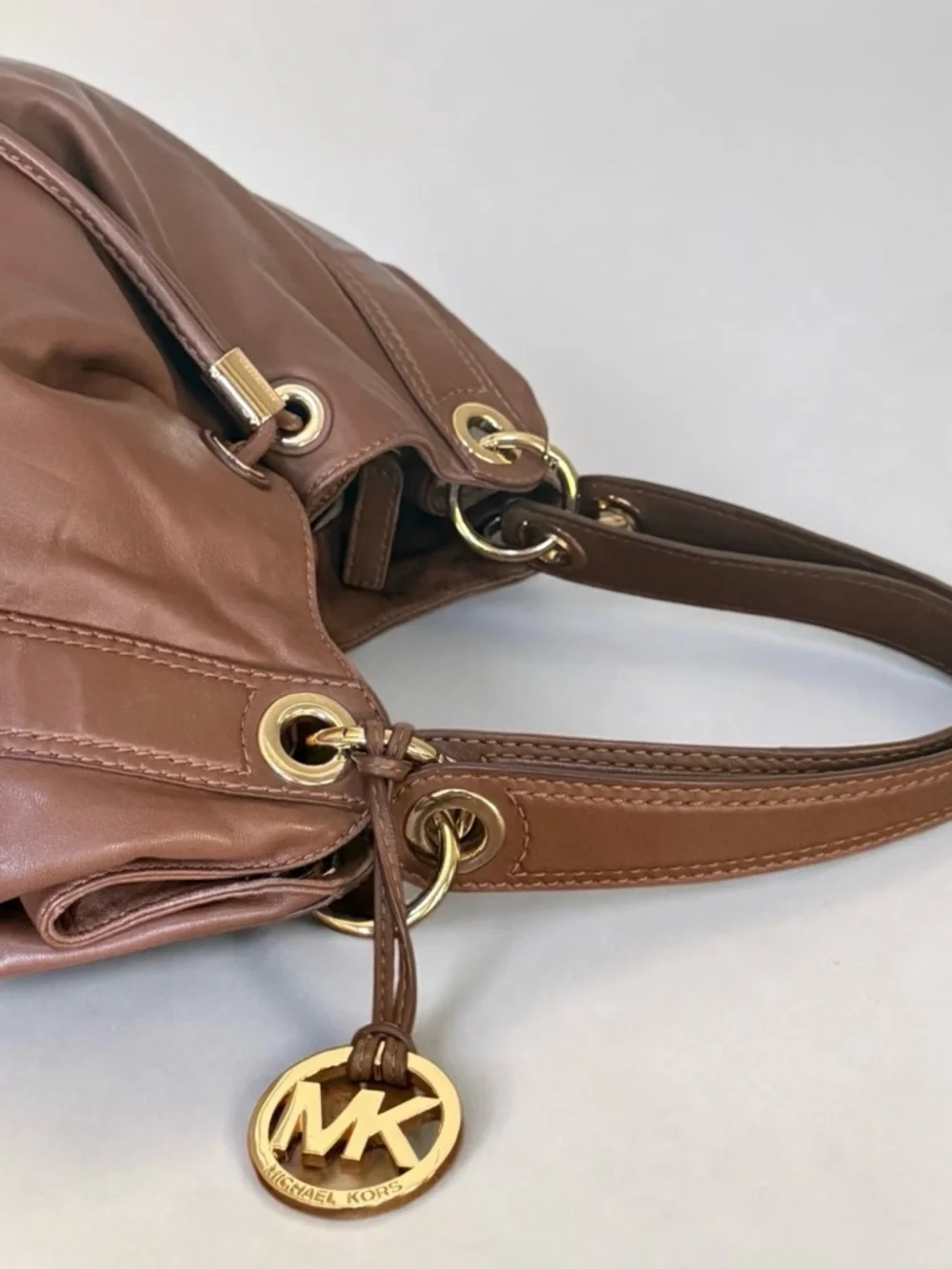 Michael Kors Ludlow Brown Leather Shoulder Hobo Bag with Gold Accents!